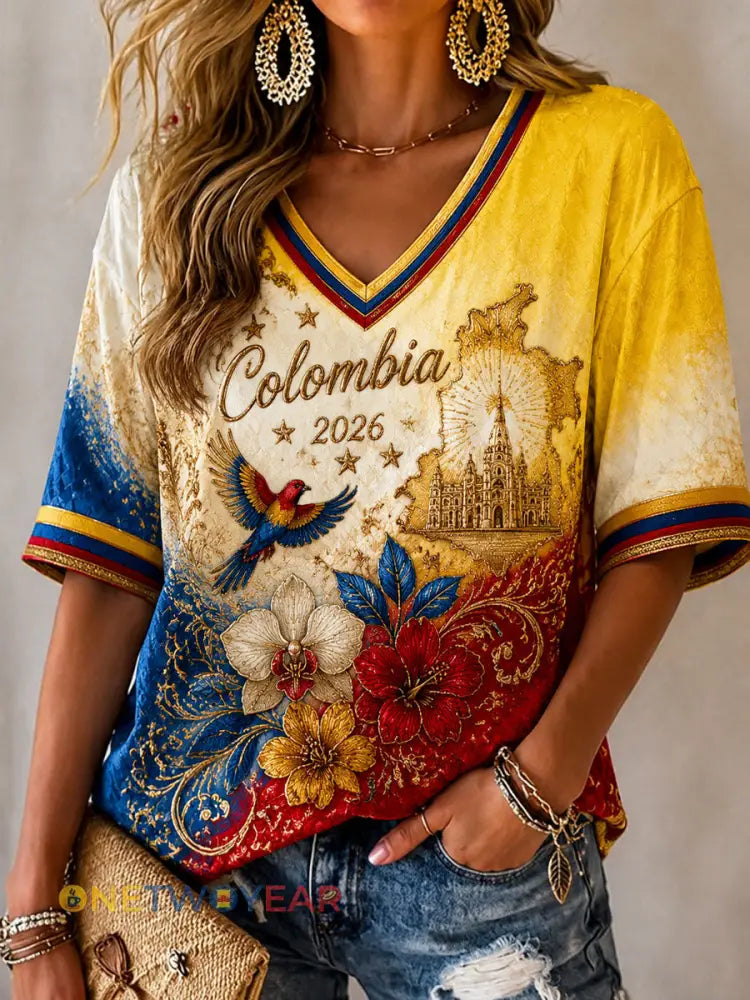 Camiseta de cuello en V con diseño del Día de la Independencia de Columbia para mujer - como imagen / S